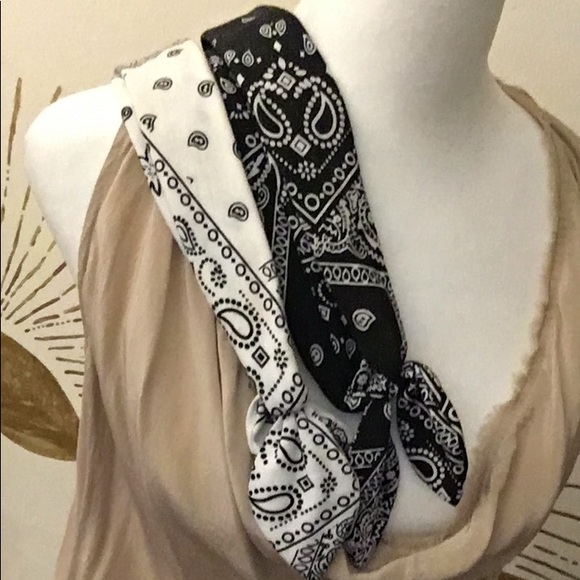 Women’s Tied Scarf Bandanna Headband Accessories pair of 2 Black and White - Picture 3 of 5